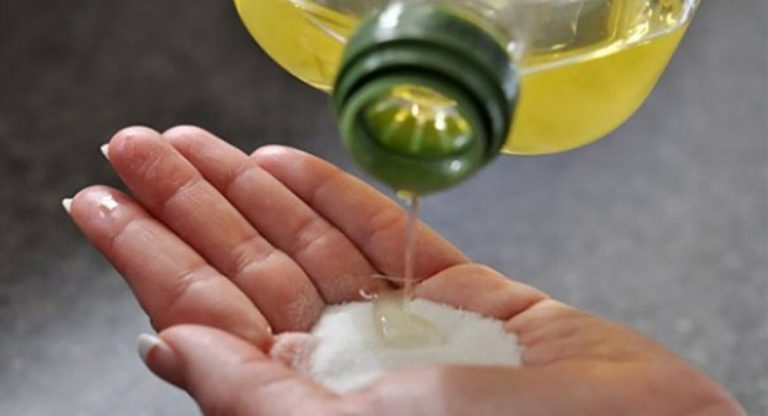 Rețetă – Uleiul de ricin și Bicarbonatul de sodiu luptă cu peste 25 boli și afecțiuni